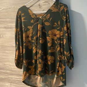 Womens large green/gold blouse